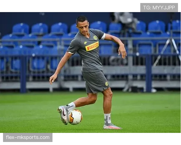 伊萨克防守表现亮眼,助力球队防线竞争力显著提升 伊萨克防守表现亮眼,助力球队防线竞争力显著提升