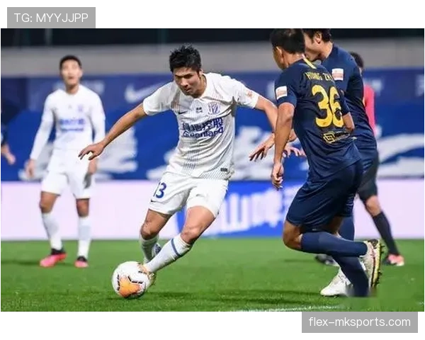 安特卫普攻势独特,助球队在新赛季开局表现稳健 安特卫普攻势独特,助球队在新赛季开局表现稳健