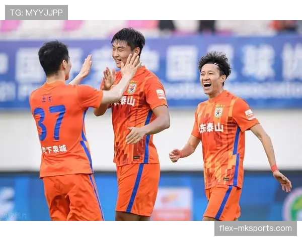 山东泰山攻防转换失衡问题凸显，防守稳固难掩进攻衔接困境